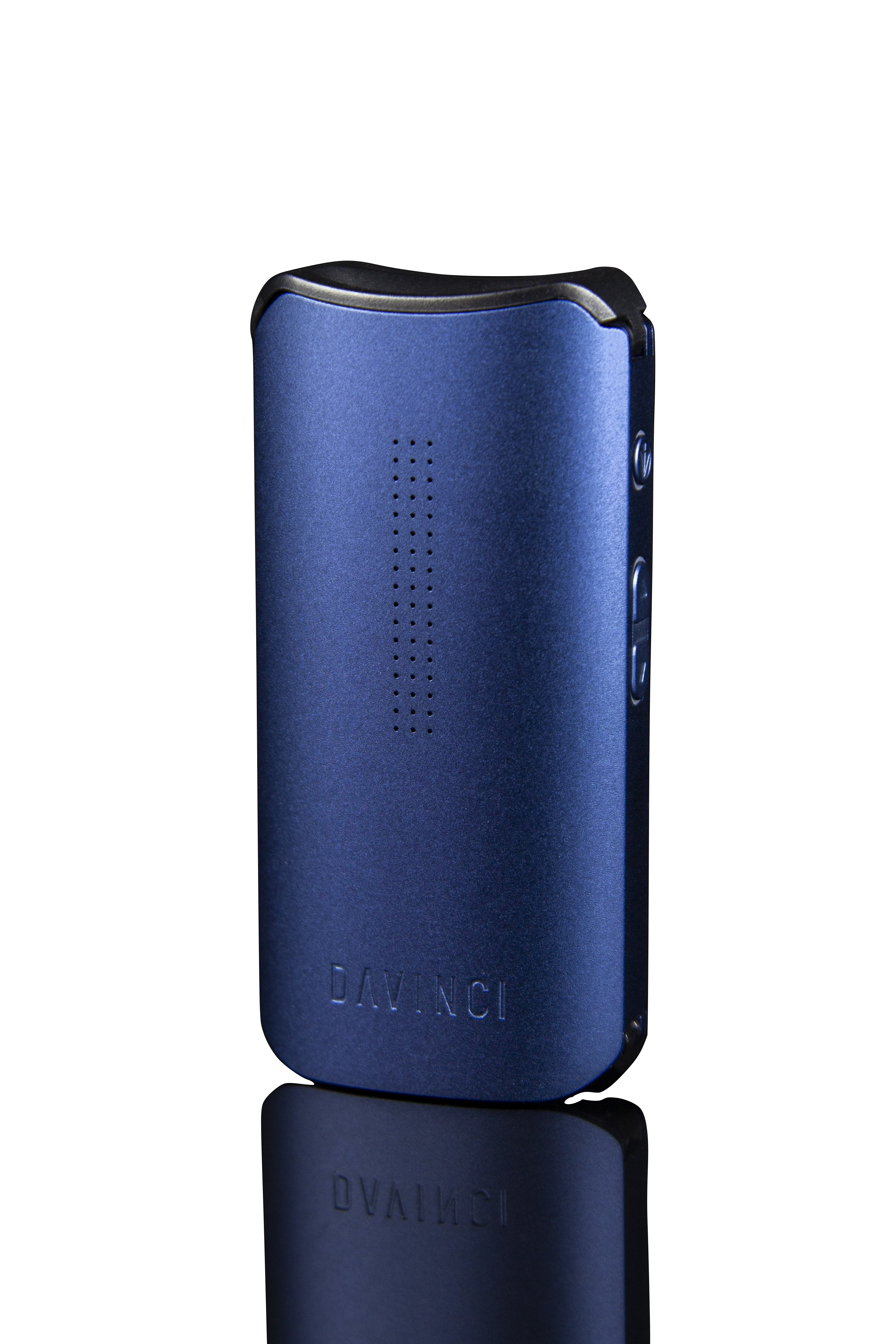 https://www.vapespipe.com/vape/cdn/shop/files/davinci-iqc-vaporizer-blue-vaporizers-dankgeek.png