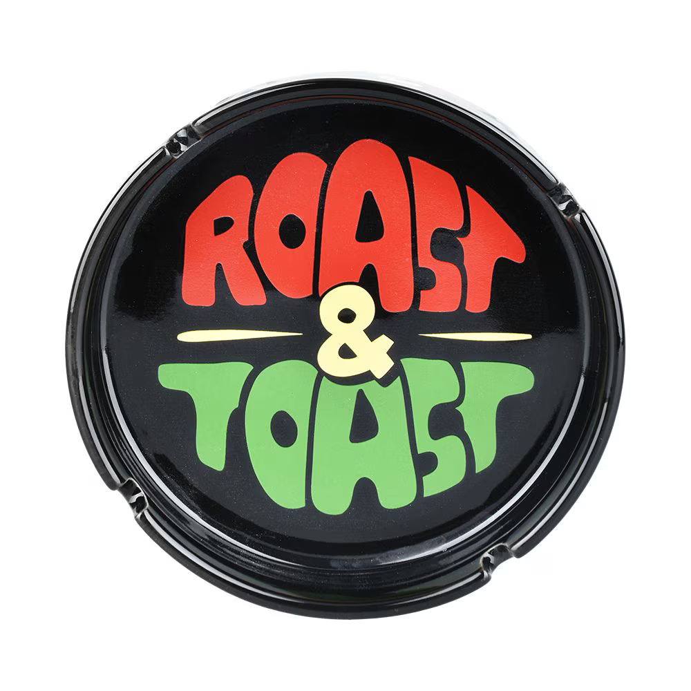 https://www.vapespipe.com/vape/cdn/shop/files/roast-toast-ceramic-ashtray_A-1.png