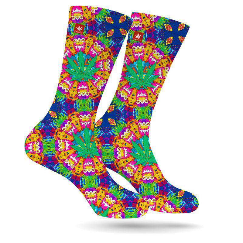 https://www.vapespipe.com/vape/cdn/shop/products/stonerdays-monkey-business-marijuana-socks-medium-apparel-dankgeek.jpg